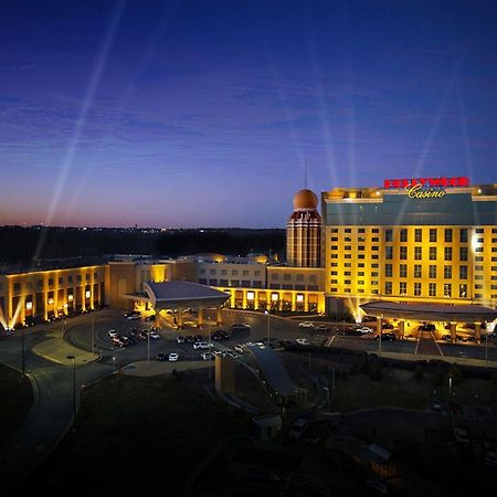 מלון מרלינד הייטס Hollywood Casino St. Louis מראה חיצוני תמונה