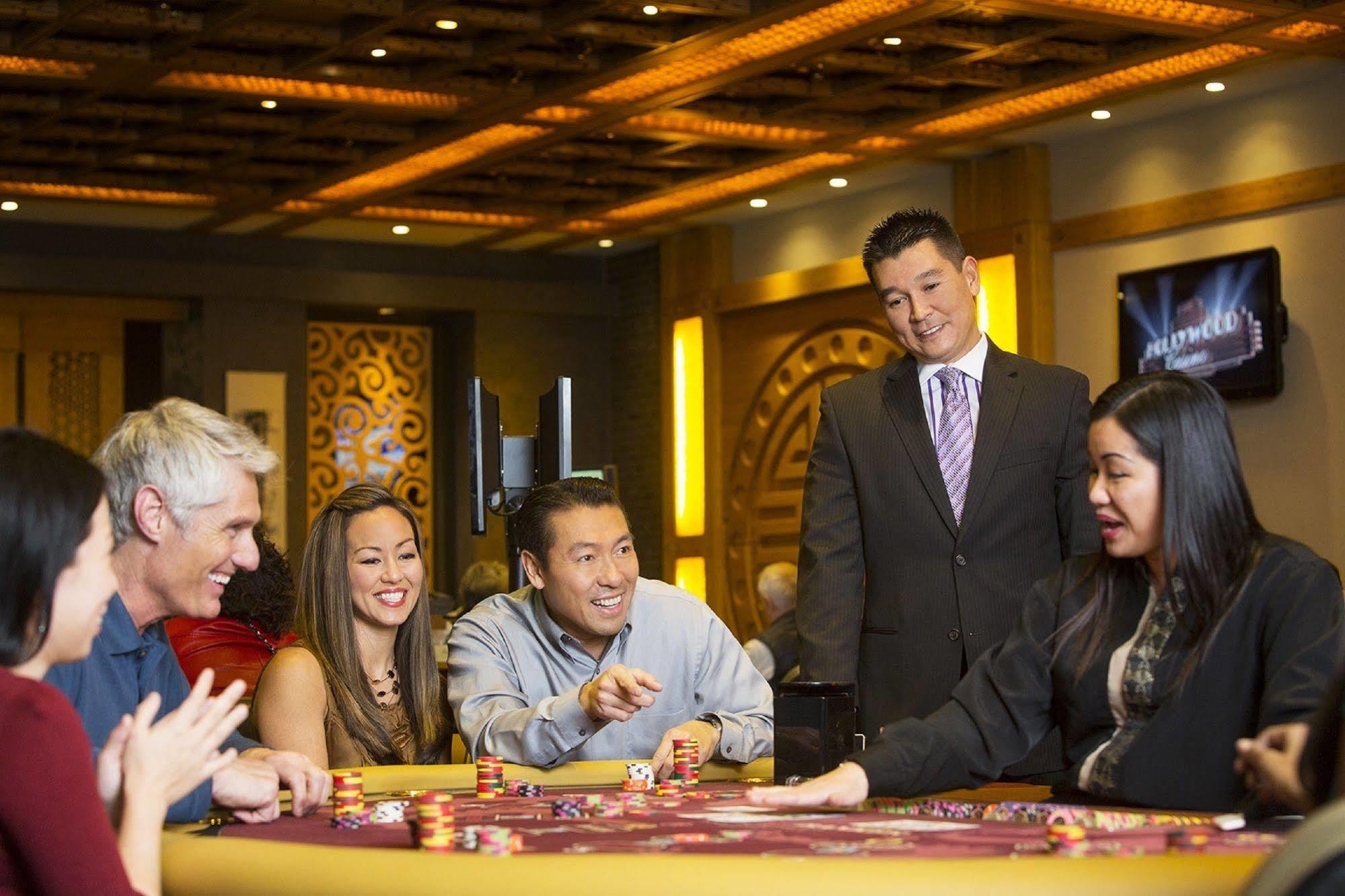 מלון מרלינד הייטס Hollywood Casino St. Louis מראה חיצוני תמונה