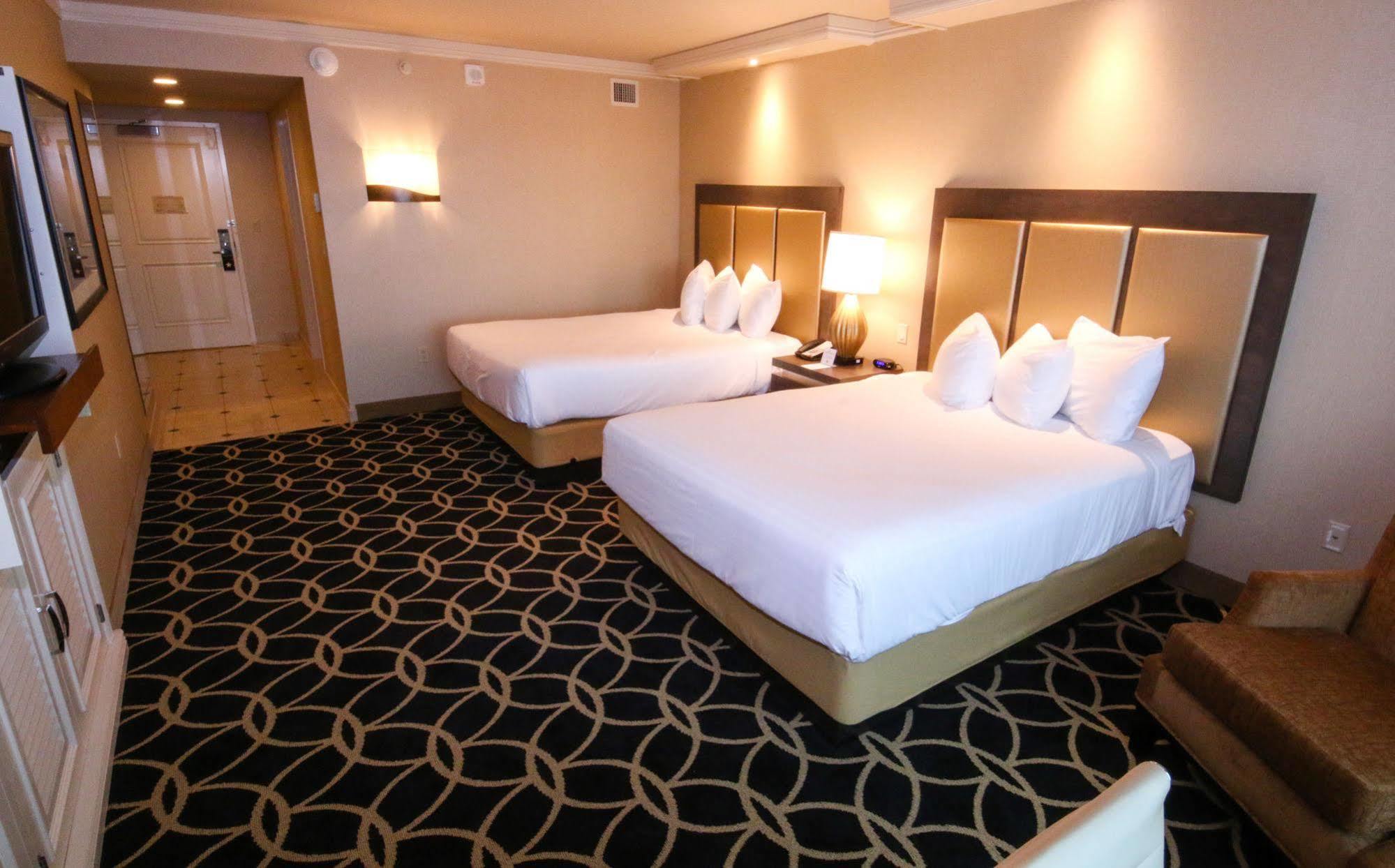 מלון מרלינד הייטס Hollywood Casino St. Louis מראה חיצוני תמונה